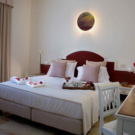 Delfino Beach Hotel Marsala Eksteriør billede