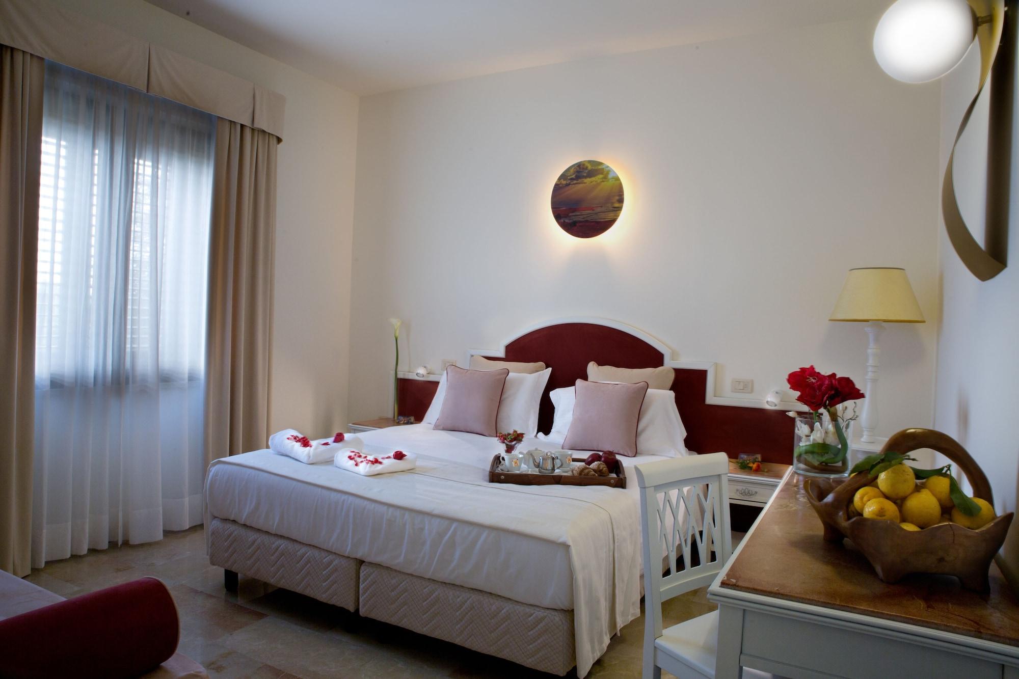 Delfino Beach Hotel Marsala Eksteriør billede
