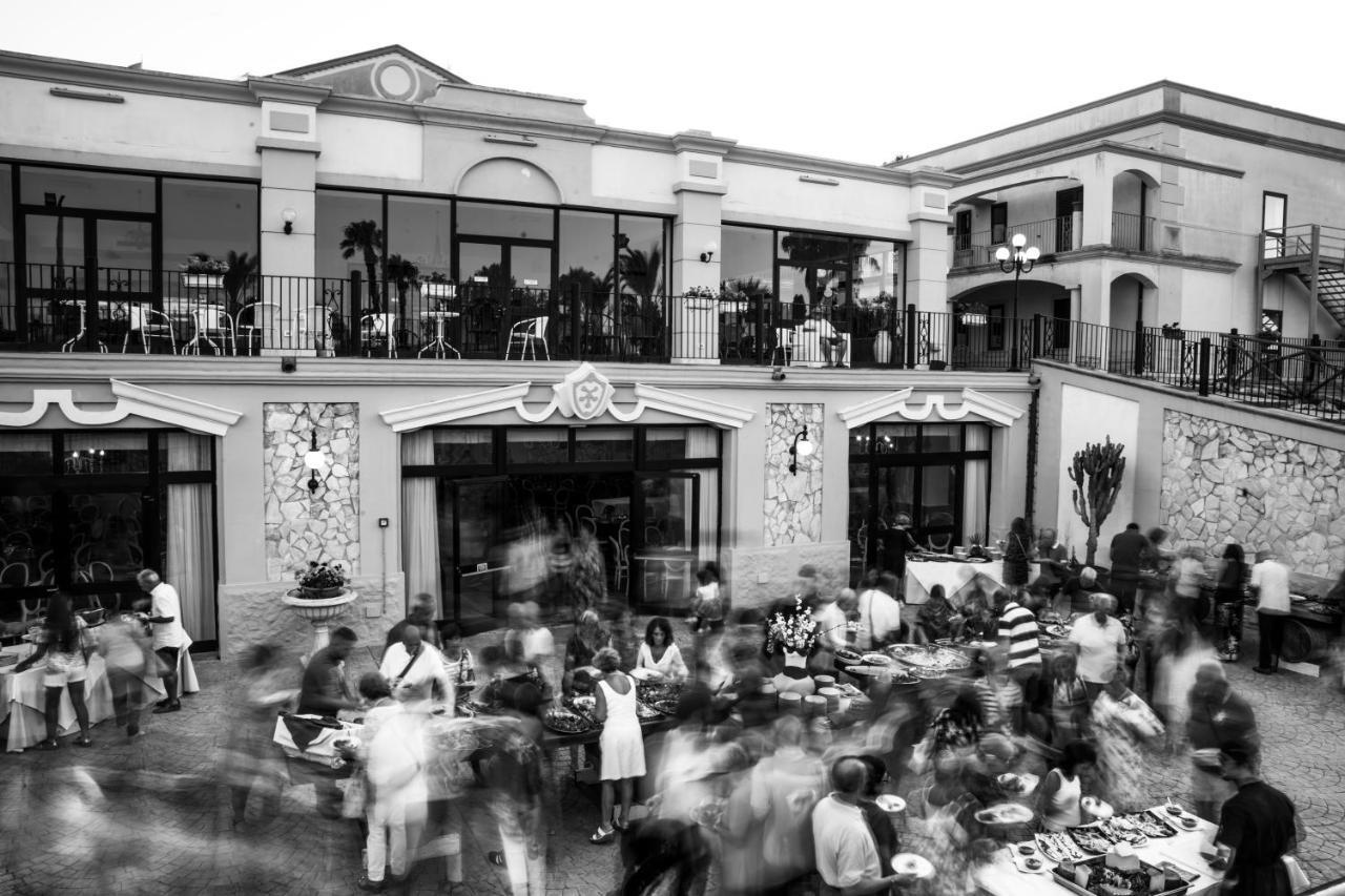 Delfino Beach Hotel Marsala Eksteriør billede