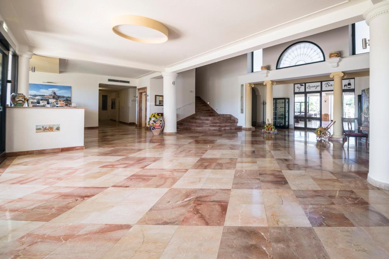Delfino Beach Hotel Marsala Eksteriør billede